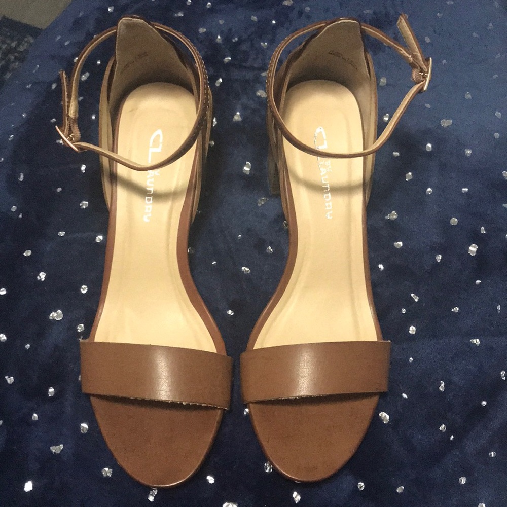 CL By Laundry Sandals